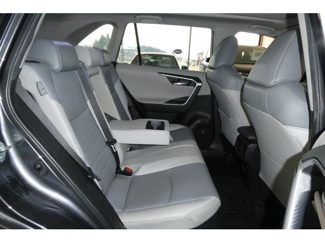 TOYOTA RAV4 HYBRID 4WD 2020 Image 31