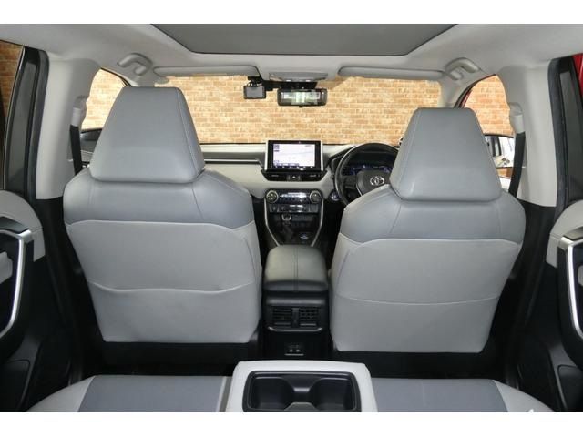 TOYOTA RAV4 HYBRID 4WD 2020 Image 31