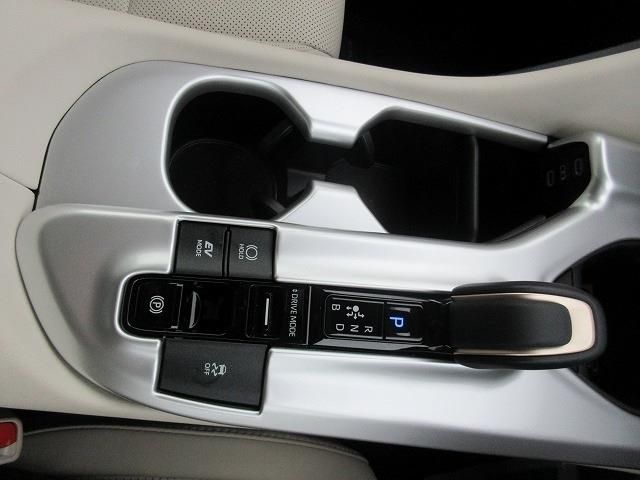 TOYOTA CROWN CROSSOVER 2023 Image 31