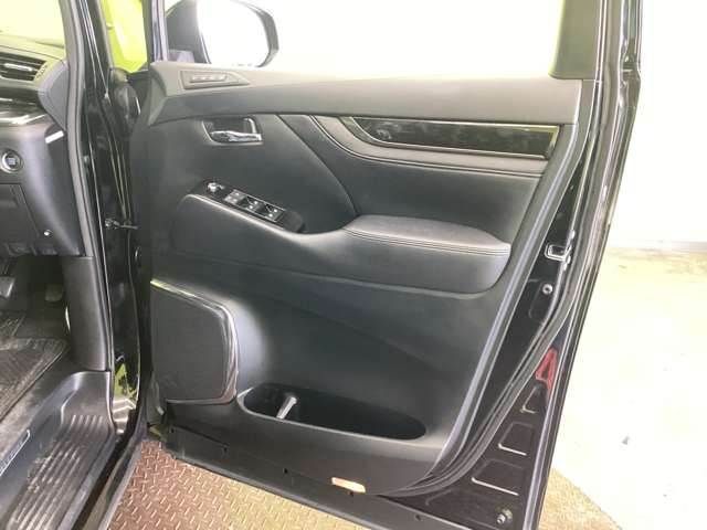 TOYOTA VELLFIRE 4WD 2020 Image 31