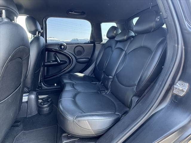 BMW MINI COOPER SD C 2015 Image 31