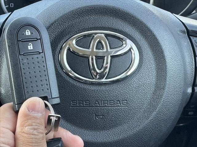 TOYOTA PIXIS JOY 2018 Image 31