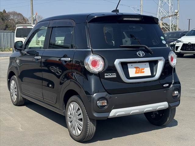 TOYOTA PIXIS JOY 2018 Image 31