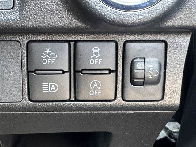 TOYOTA PIXIS JOY 2018 Image 31