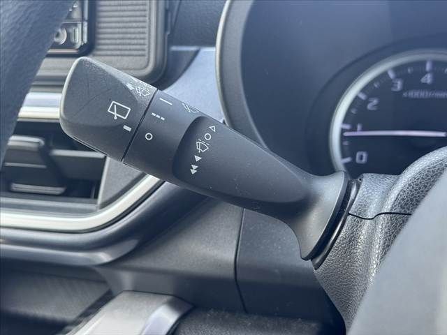 TOYOTA PIXIS JOY 2018 Image 31