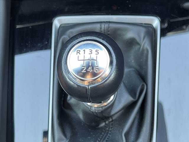 MAZDA 3 FASTBACK 2020 Image 31