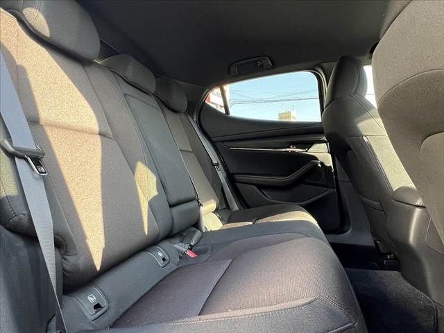 MAZDA 3 FASTBACK 2020 Image 31