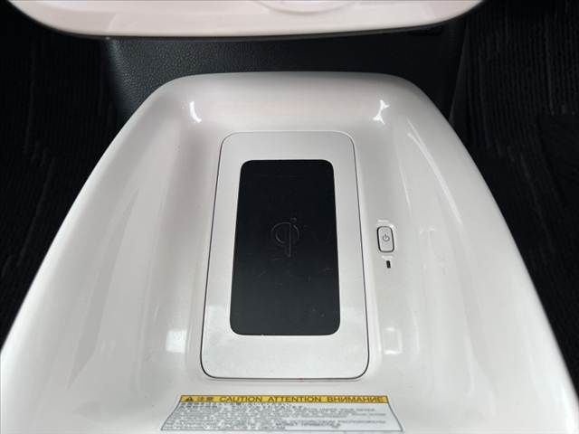 TOYOTA PRIUS 2016 Image 31