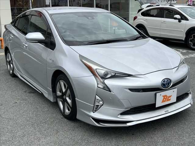 TOYOTA PRIUS 2016 Image 31