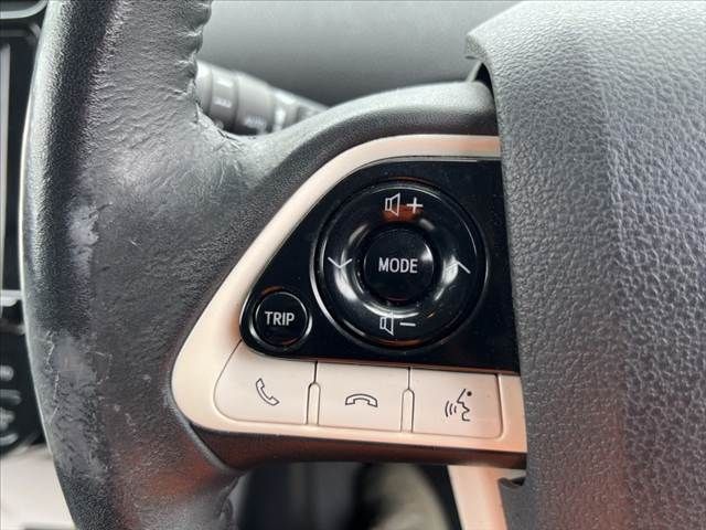 TOYOTA PRIUS 2016 Image 31