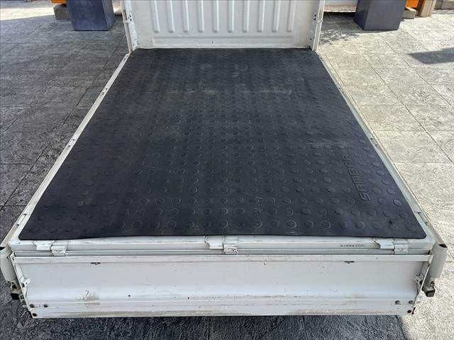 SUBARU SAMBAR TRUCK 4WD 2003 Image 31