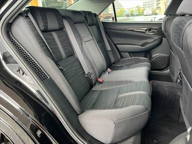 TOYOTA CROWN SEDAN HYBRID 2015 Image 31