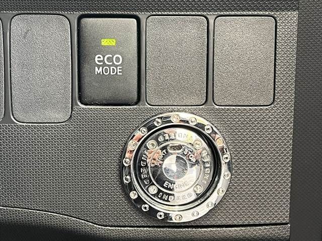 DAIHATSU MOVE CUSTOM 2012 Image 31