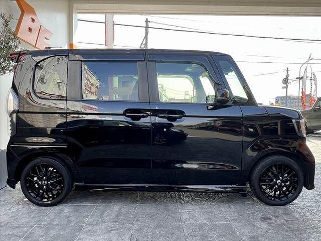 HONDA N BOX CUSTOM 2021 Image 31