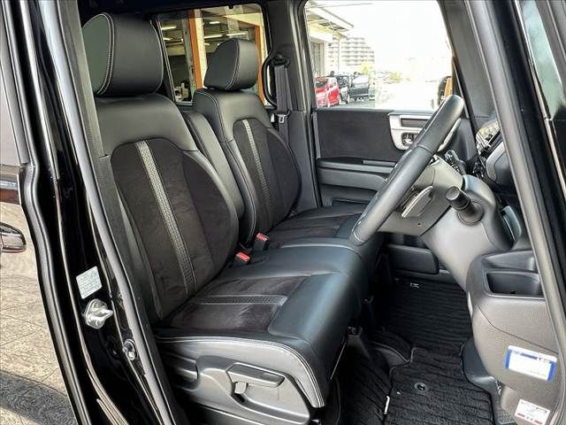 HONDA N BOX CUSTOM 2021 Image 31