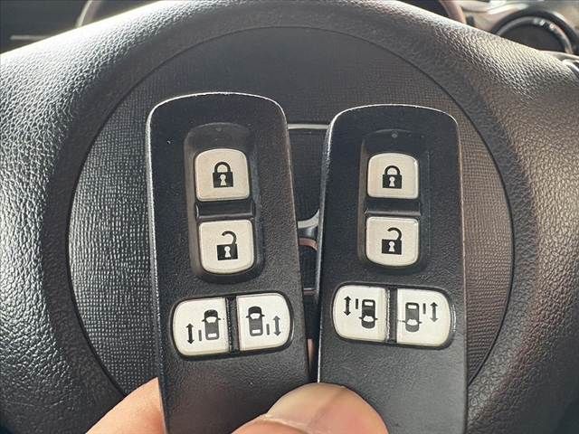 HONDA N BOX CUSTOM 2013 Image 31