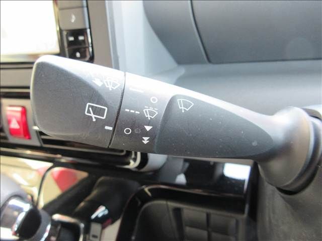 DAIHATSU TANTO CUSTOM 2019 Image 31