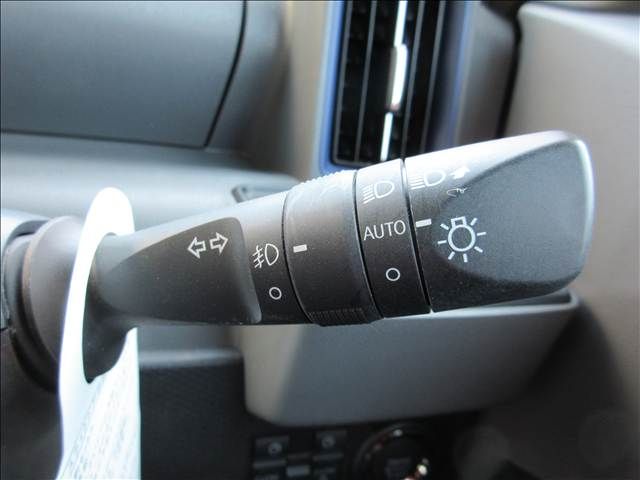 DAIHATSU TANTO CUSTOM 2019 Image 31