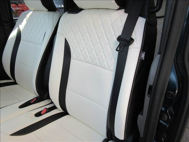 DAIHATSU TANTO CUSTOM 2019 Image 31