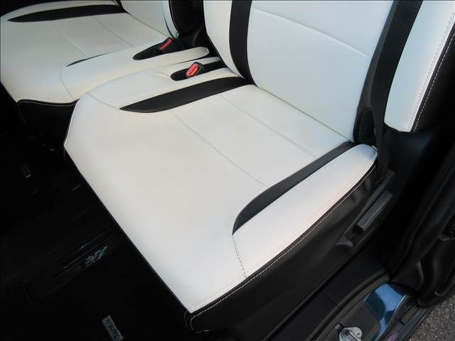 DAIHATSU TANTO CUSTOM 2019 Image 31