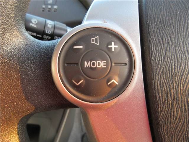 TOYOTA PRIUS 2010 Image 31