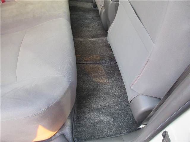 TOYOTA PRIUS 2010 Image 31