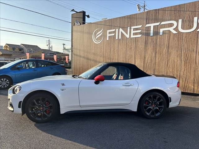FIAT ABARTH 124 SPIDER 2018 Image 31