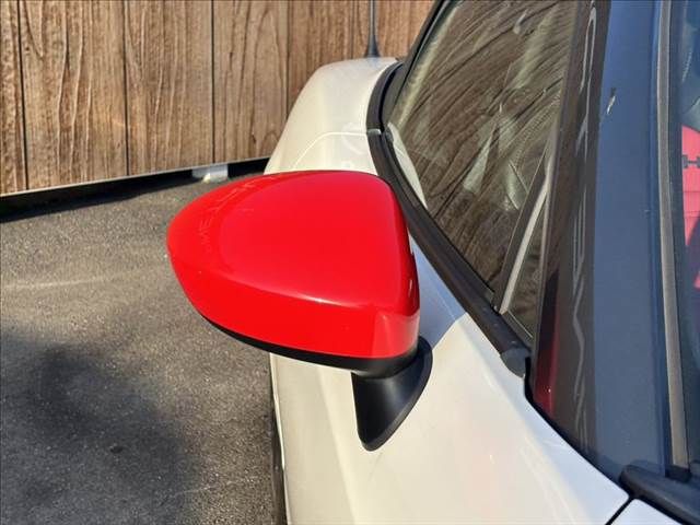 FIAT ABARTH 124 SPIDER 2018 Image 31