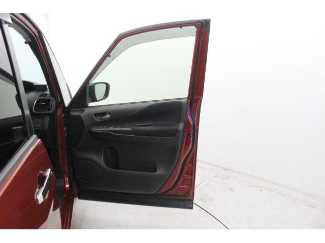 NISSAN SERENA  S-HYBRID 2017 Image 31