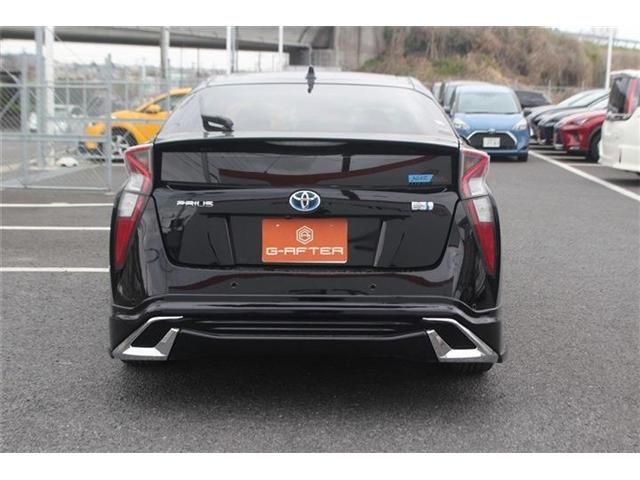 TOYOTA PRIUS 2016 Image 31