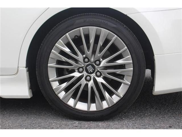 TOYOTA CROWN SEDAN HYBRID 2019 Image 31