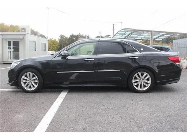 TOYOTA CROWN SEDAN HYBRID 2013 Image 31