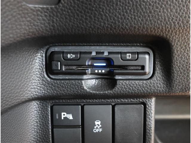 HONDA N BOX CUSTOM 2023 Image 31