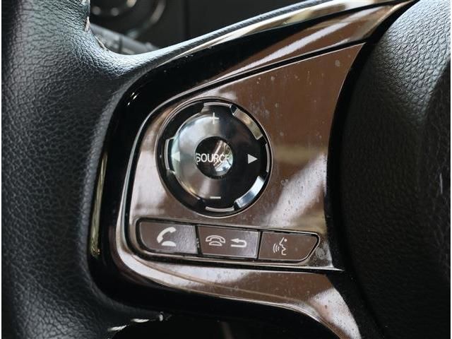 HONDA N BOX CUSTOM 2023 Image 31