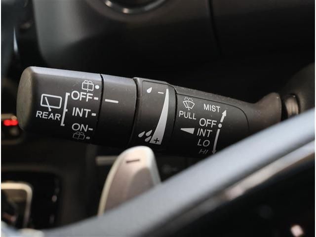 HONDA N BOX CUSTOM 2023 Image 31