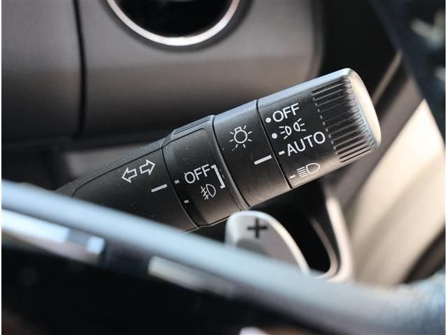 HONDA N BOX CUSTOM 2023 Image 31