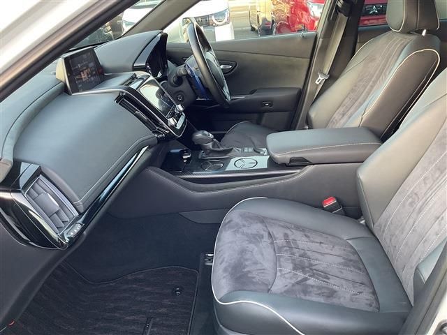 TOYOTA CROWN SEDAN HYBRID 2019 Image 31