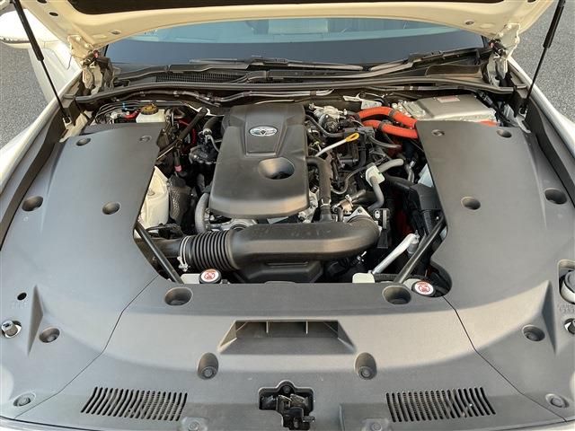 TOYOTA CROWN SEDAN HYBRID 2019 Image 31