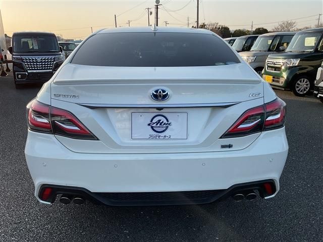 TOYOTA CROWN SEDAN HYBRID 2019 Image 31