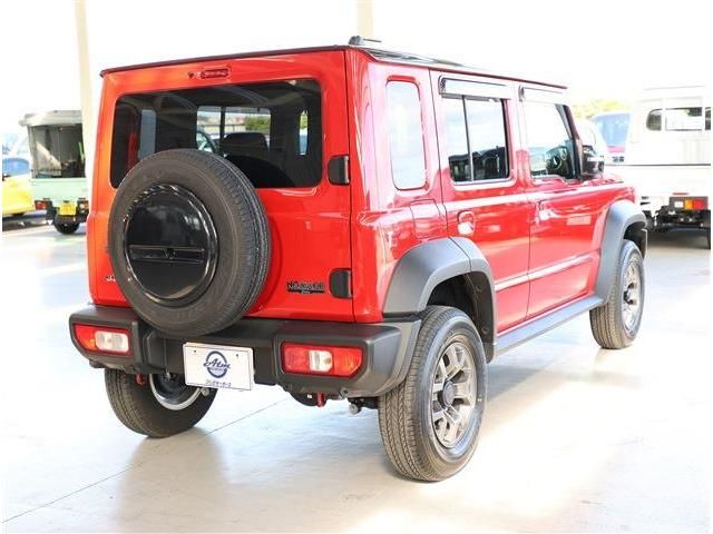 SUZUKI JIMNY NOMADE 2025 Image 31