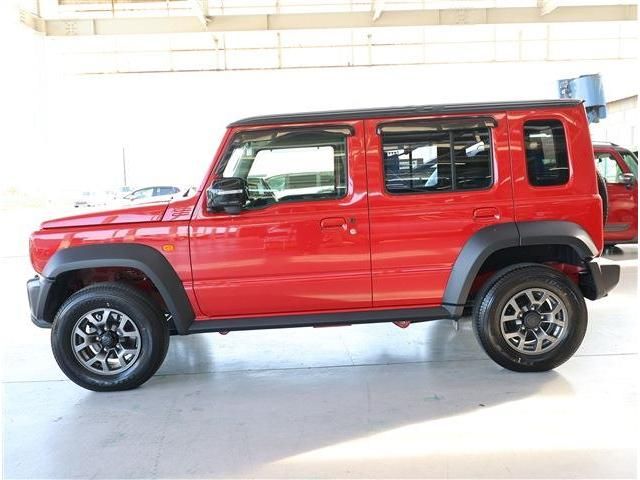 SUZUKI JIMNY NOMADE 2025 Image 31