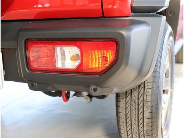 SUZUKI JIMNY NOMADE 2025 Image 31