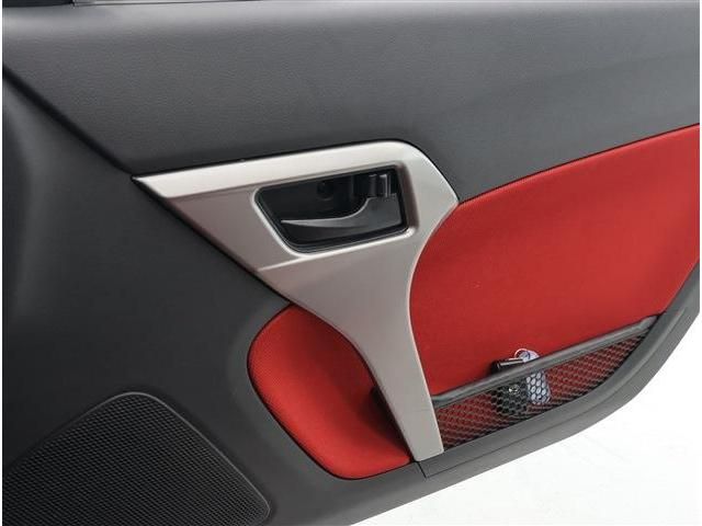 DAIHATSU COPEN 2024 Image 31