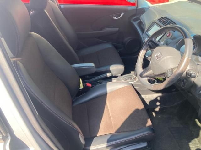 HONDA FIT SHUTTLE 2013 Image 31