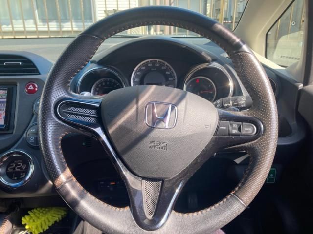 HONDA FIT SHUTTLE 2013 Image 31