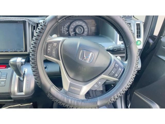 HONDA STEPWAGON SPADA 2014 Image 31