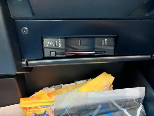 JEEP RENEGADE 2021 Image 31