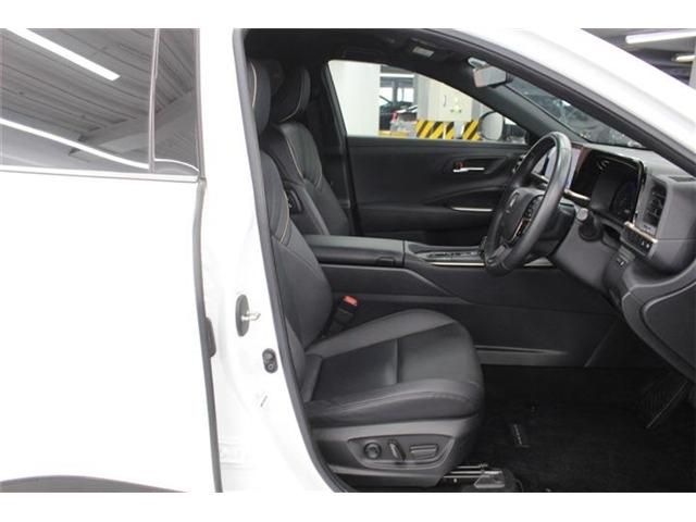 TOYOTA CROWN CROSSOVER 2022 Image 31