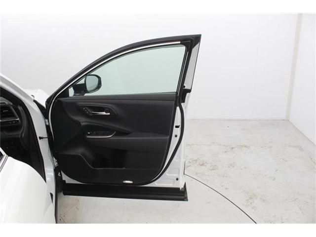 TOYOTA CROWN CROSSOVER 2022 Image 31