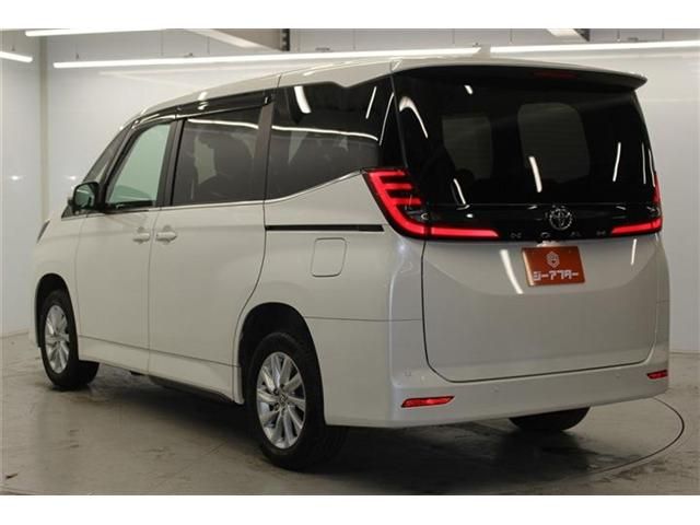 TOYOTA NOAH 4WD 2023 Image 31